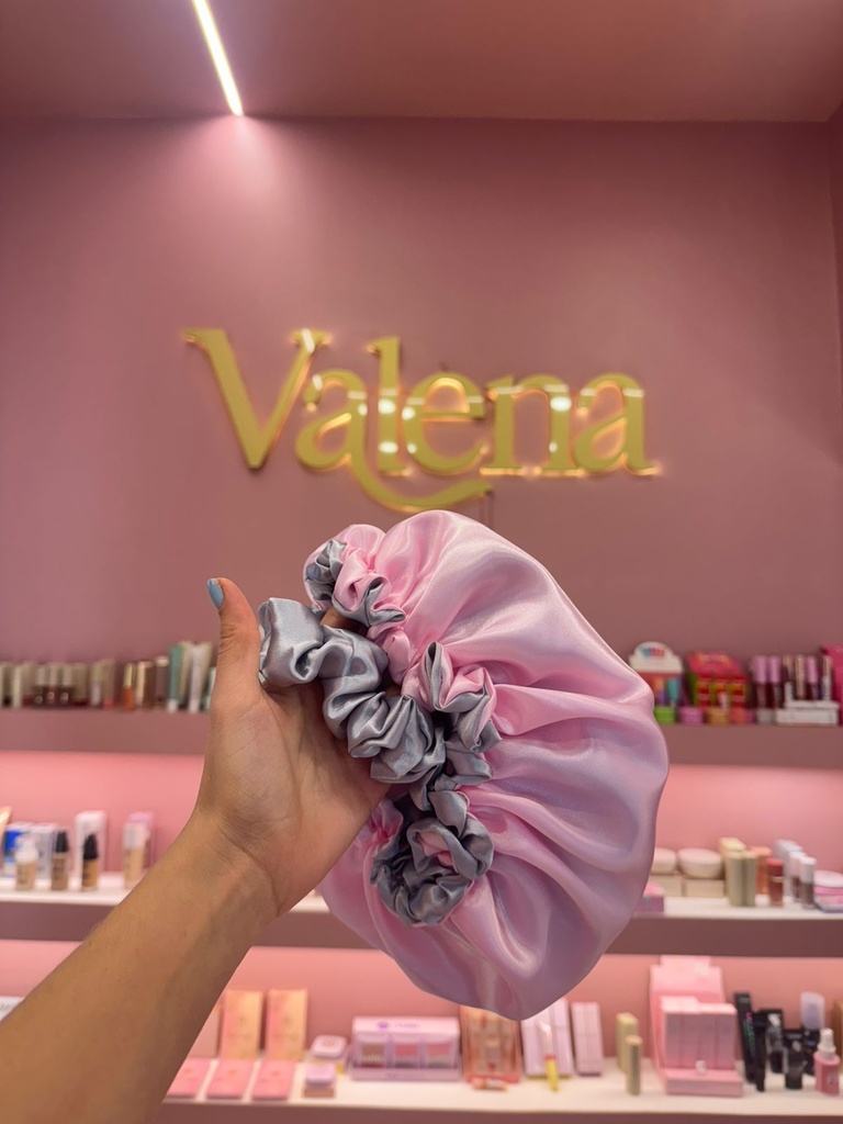 GORRO DE SATIN